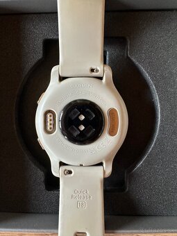 Predám hodinky Garmin Venu 2S Rose Gold - 6