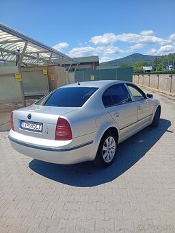 Predám Škoda Superb - 6