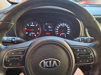 KIA Sportage 1.7 crdi Gold - 6