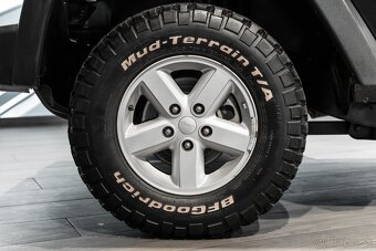 Jeep Wrangler 2.8 CRD Sport - 6