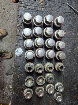 Elektróny Land rover 1-2 - 6