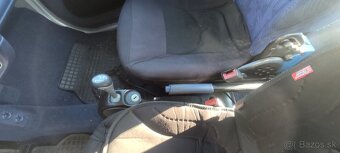 Smart Fortwo 0.8 benzín -40KW - 6