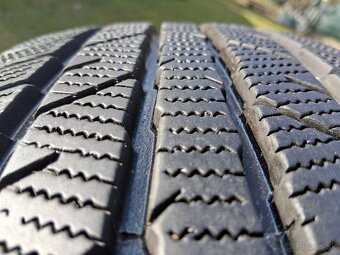 205/60 r16 zimne pneumatiky - 6
