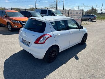 Suzuki Swift 1.2 benzín, 69kW, MT/5, rok:07.2012. - 6