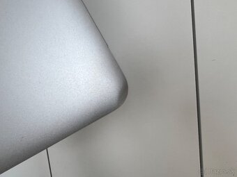 Apple MacBook Air (11-inch, Mid 2012) - 6