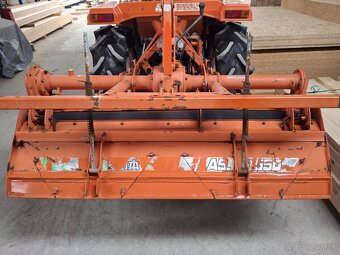 Malotraktor Hinomoto N249 - 6