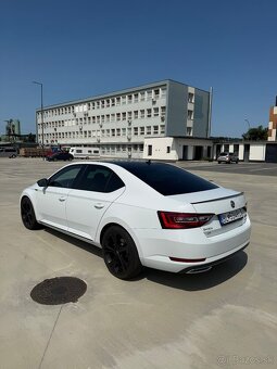 Škoda Superb Sportline 2.0 TDi - 6