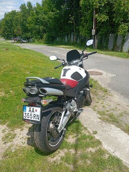 SUZUKI GSR 600 - 6