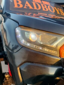 Elektrické autíčko Ford Ranger Monster truck - 6