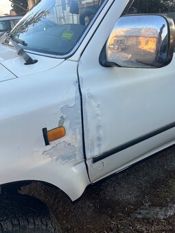 vymenim za defender,predam toyota hilux 4runner 2,4TD - 6