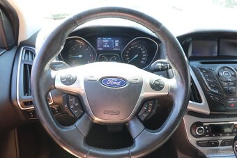 Ford Focus Kombi 2.0 TDCI Titanium A/T - 6