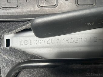 Toyota Avensis 1.8 Valvematic – slovenské auto, servisovaná, - 6