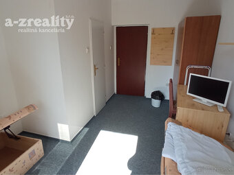 Ponúkame na predaj pekný penzión v Patinciach - 6