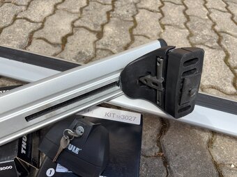 Thule WingBar Evo 7113 + Pätky Thule TH753 + Kit TH3027 - 6