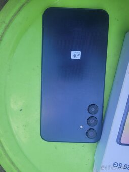 Dobrý deň má na predaj telefón Samsung A25 - 6