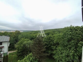 REZERVOVANÉ - GARSÓNKA, ADLEROVA, KOŠICE SÍDLISKO DARGOVSKÝC - 6