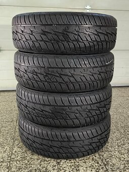 HYUNDAI DISKY R16 195/55 - 6