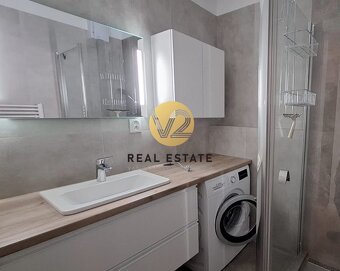 Na prenájom moderný 2 izbový byt s garážovým státím, Nitra - - 6