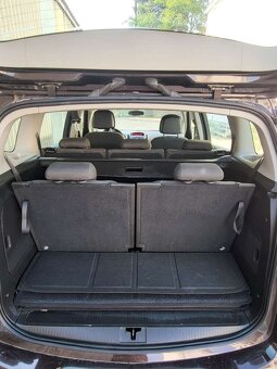 Opel Zafira Tourer 1.4i , 1.6i 103 kw r.2015 7 miestna - 6
