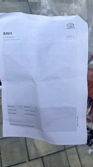 Thule strešne nosiče Toyota Rav 4 - 6