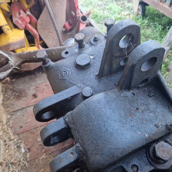 Hydraulika Zetor 25 - 6