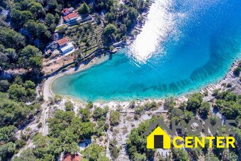 NA PREDAJ šarmantný dom / 72 m² /s výhľadom na more na ostro - 6