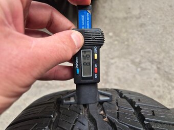 235/55 r18 letné 4 ks BRIDGESTONE dezén 8,1 - 7,5 mm DOT2020 - 6