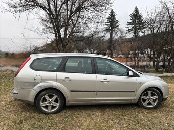 Ford Focus Combi 1.6TDCI - 6