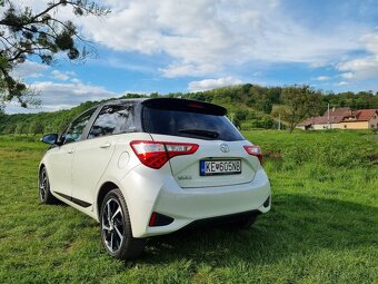 Toyota Yaris Selection Multidrive S - 6