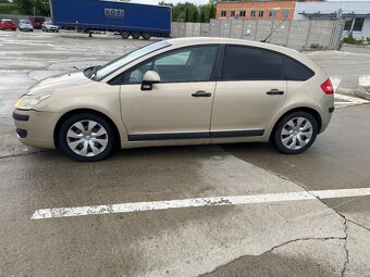 Citroen C4 - 6