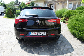 Alfa Romeo Giulietta 1.4 16V benzín M6, 120PS, 5d. - 6