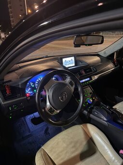 Lexus ct200h 2011 - 6