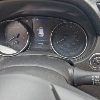 Nissan Qashqai 1.7 - 6