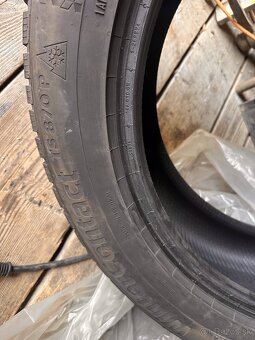 Zimné pneumatiky - 2ks 235/55 R19 a 2ks 255/55 R19 - 6