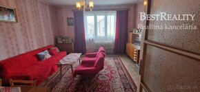 Dve stavebne parcely s rozhlohou 2025 m² s rodinnym domom - 6