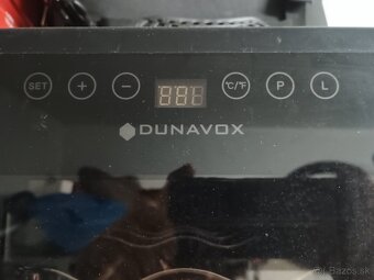 Termoelektrická vinotéka Dunavox DX-6. 17DG - 6