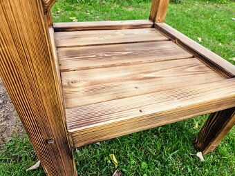 Obslužný stolík zo smrekového dreva - 6