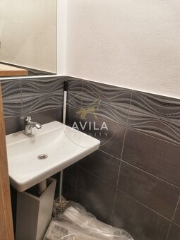 PRENÁJOM: prevádzkové priestory Sokolovce - 6