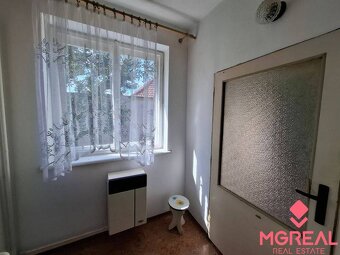 Rodinný dom s veľkým pozemkom - Kamanová - 6