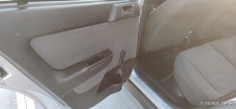 Opel Astra g 1.4 benzín 2009 rok - 6