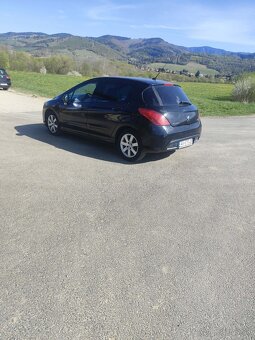 Predám Peugeot 308 1.6 hdi 82kw rv2011 - 6