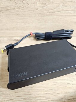 Dokovacia stanica Lenovo ThinkPad Thunderbolt 3 gen2 - 6