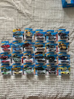 Predám hotwheels zbierku - 6