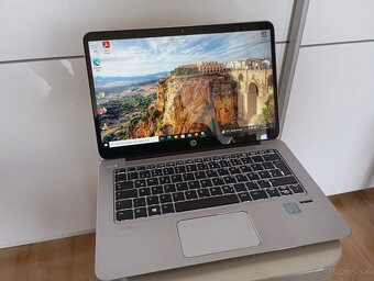 Hp elitebook 1030 G1 , Intel core m5 , 8gb ram , ssd , Win11 - 6