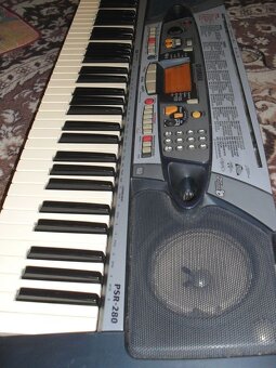 Yamaha PSR 280 - 6