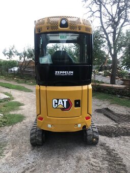 Caterpillar CAT 301.6 - 6