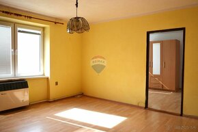 REZERVOVANÝ  2-izbový byt v TOP cene v centre mesta Poltár - 6