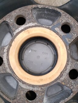 Octavia 2 disky 5x112r17 - 6