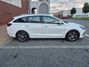 Hyundai i30 CW 1.6 CRDi Comfort - 6