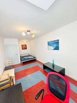 Prenájom 2 izbový byt 70 m2, Zadunajská cesta, Petržalka, BA - 6